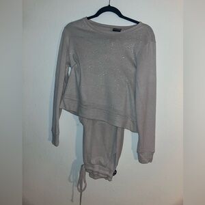 Olivia Jordan 2 pc set color oatmeal size S